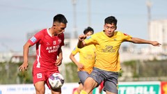 Nâng tầm bóng đá phong trào