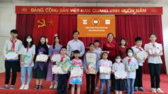 "Chúng em đọc và học tập suốt đời theo tấm gương Bác Hồ vĩ đại"
