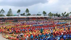 Sôi động Giải đua ghe Ngo Sóc Trăng lần thứ V năm 2022