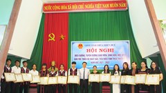 Thừa Thiên Huế: Tuyên dương 60 giáo viên, sinh viên, học sinh dân tộc thiểu số tiêu biểu