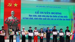 Bộ VHTTDL: Tuyên dương học sinh, sinh viên DTTS tiêu biểu, học sinh, sinh viên xuất sắc