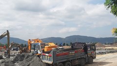 Nạo vét “trá hình”: Cư dân đầm Thị Nại lo ngại sập nhà, mất kế sinh nhai