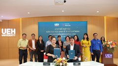 Sân khấu kịch Hồng Vân và Đại học Kinh tế TP.HCM ký kết hợp tác xây dựng sân khấu kịch học đường
