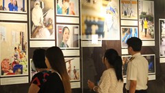 “Những đóa hồng nơi tuyến đầu phòng, chống dịch Covid-19”