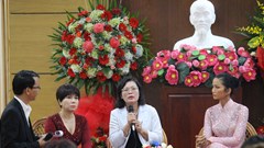 Gặp mặt “Những đóa hồng nơi tuyến đầu phòng, chống dịch Covid-19”