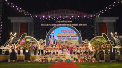 Lễ hội bưởi Đại Minh và khám phá danh thắng quốc gia hồ Thác Bà