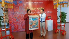 Bảo tàng Mỹ thuật Đà Nẵng tiếp nhận 259 hiện vật hiến tặng