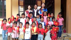 Miệt mài cắm bản gieo từng con chữ