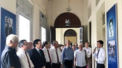 Triển lãm ảnh “Dấu ấn Thủ tướng Võ Văn Kiệt”