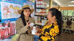 Cô gái trẻ đưa hạt muối Sa Huỳnh vươn xa