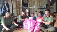 Gặp những nạn nhân của “việc nhẹ, lương cao”