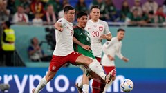 Lewandowski ghi bàn, Ba Lan thắng kịch tính Saudi Arabia