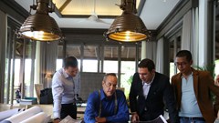 'Ông hoàng resort' Bill Bensley: 'Chiều lòng thiên hạ thì chỉ có vẽ cái hộp'