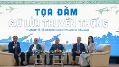 Tọa đàm “Giữ lửa truyền thống”