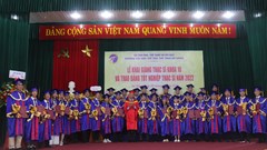 Trường ĐH TDTT Đà Nẵng khai giảng khóa cao học 10 và bế giảng, trao bằng thạc sĩ khóa 8