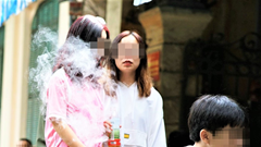 Tỉ lệ học sinh 13 – 15 tuổi hút thuốc lá điện tử đang gia tăng đáng kể