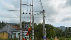 Hồi âm bài “Bình Định: Xã đạt chuẩn nông thôn mới, dân vẫn phải dùng trụ điện tạm bợ”: Đã có hệ thống điện an toàn trước Tết Nguyên đán