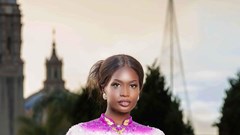 NTK Đỗ Trịnh Hoài Nam ra mắt bộ sưu tập Suối Nguồn trên đất Mỹ