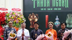 Người trẻ nặng lòng với cổ vật