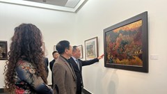 Du Xuân với những hoạ phẩm Sắc màu Xuân đất nước