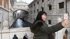 Người dân Trung Quốc sẽ chi tiêu mạnh tay dịp Tết