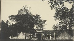 “Tuy rằng miếu đổ, Thần Hoàng còn thiêng”