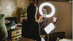 Australia điều tra hành vi quảng cáo sai sự thật trên mạng xã hội