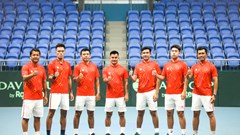 Chờ những người “mở hàng”