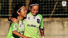 Huỳnh Như lập siêu phẩm đá phạt, giúp đội bóng Bồ Đào Nha thắng ngược