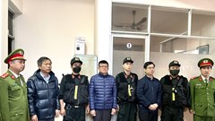 Bắt Giám đốc Trung tâm Đăng kiểm xe cơ giới Thừa Thiên Huế