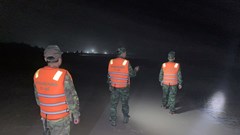 Chìm tàu trên biển, một ngư dân mất tích