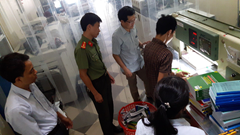 Xử phạt 8 triệu đồng đối tượng kinh doanh sách lậu