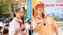 Bắc Giang bảo đảm trật tự, an toàn giao thông cho học sinh đến trường