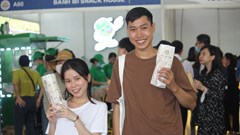 Lễ hội Bánh mì thu hút đông đảo thực khách