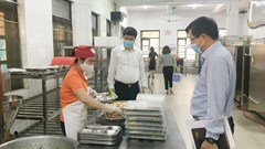 Làm sao đảm bảo ATVSTP bếp ăn bán trú?