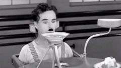 Từ “nô lệ máy móc” có đến “nô lệ AI”?