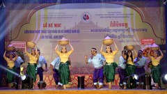 Nhà hát Cao Văn Lầu đoạt giải Vàng Liên hoan Nghệ thuật sân khấu Dù kê Khmer Nam Bộ