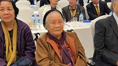 Xây dựng Tủ sách Đặng Thùy Trâm tặng bệnh viện, trường học ở vùng sâu, vùng xa