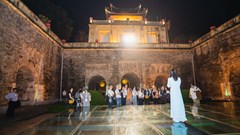 Đoàn đại biểu Việt - Pháp tham quan các di sản tại Hà Nội và Ninh Bình