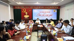 Phát động cuộc thi viết với chủ đề “Cha và con gái”