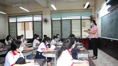 TP.HCM yêu cầu đeo khẩu trang trong trường học để phòng chống Covid-19