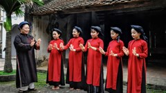 Hơn 200 hình ảnh tại triển lãm “Di sản văn hóa, du lịch các vùng Kinh Đô Việt Nam”