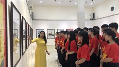 Triển lãm ảnh, tư liệu “Non sông thống nhất”