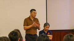 Lãnh đạo VFF động viên tuyển nữ Việt Nam trước trận chung kết SEA Games 32