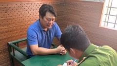 Khởi tố đối tượng dùng súng đe dọa giết người