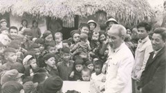 Nhân cách văn hóa Hồ Chí Minh