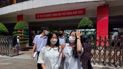 Áp lực mang tên “trường công”