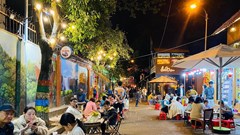 Đường sách cà phê Buôn Ma Thuột: Điểm hẹn văn hoá giữa Tây Nguyên