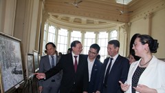 Triển lãm tranh phong cảnh của các họa sĩ trẻ nổi tiếng Belarus