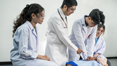 Môn Văn đưa vào tuyển sinh y khoa ở một số trường ĐH tư thục, Bộ GD&ĐT nói gì?